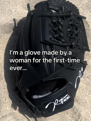 First-ever…🥎🖤 #softball #softballlife #softballlessons #softballseason #softballgirl 