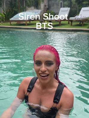 Siren shoot behind the scenes... Stay tuned for the final result 💦#underwatermakeupchallenge #sirenmakeup #mermaidmakeup #klaracosmetics 